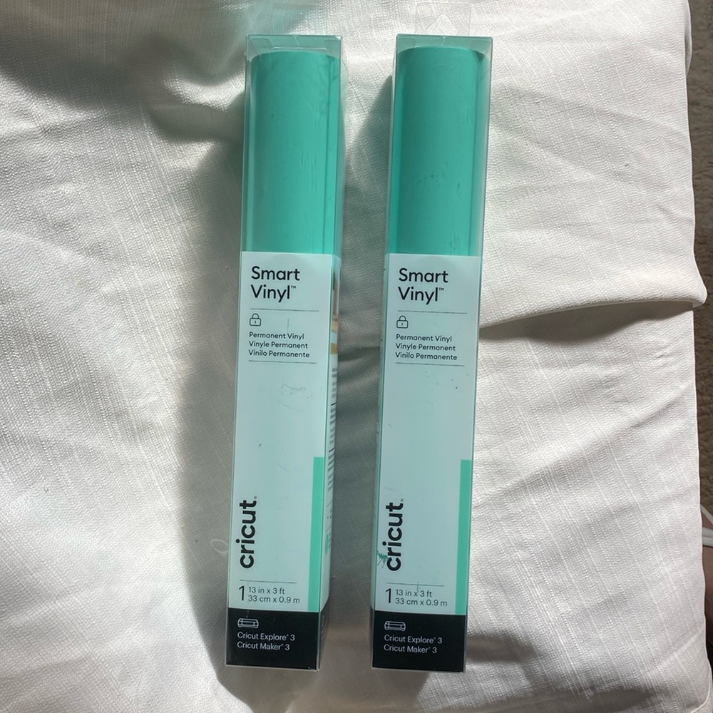 2 pk Cricut Permanent Smart Vinyl Matte Mint